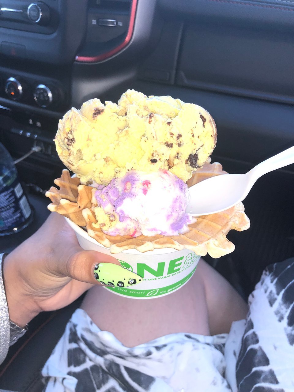 Granny`s Gedunk Ice Cream Prlr